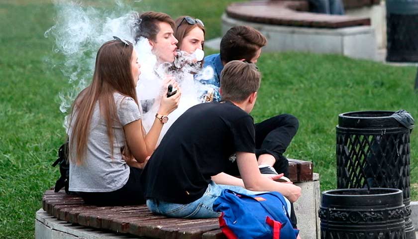 Impact of vaping on adolescent bodies